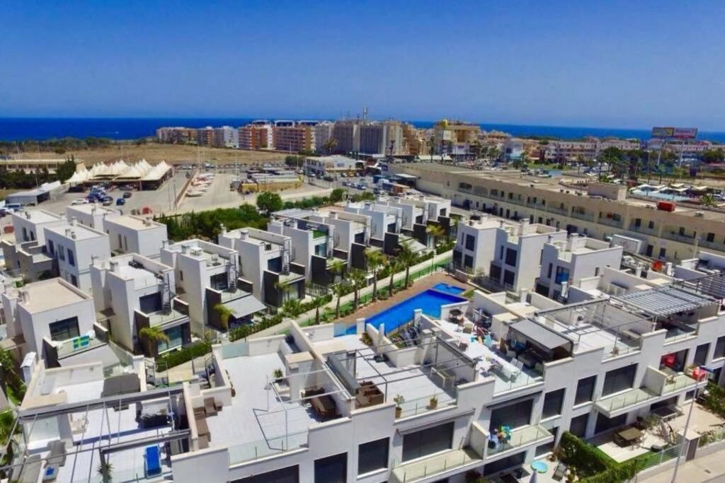 Fun Holiday Apartment Punta Prima Torrevieja Exterior photo